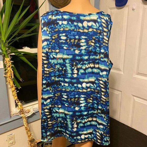 Fashion Bug Lightweight Comfortable Sleeveless Top Women Plus Size 1X - Picture 2 of 6